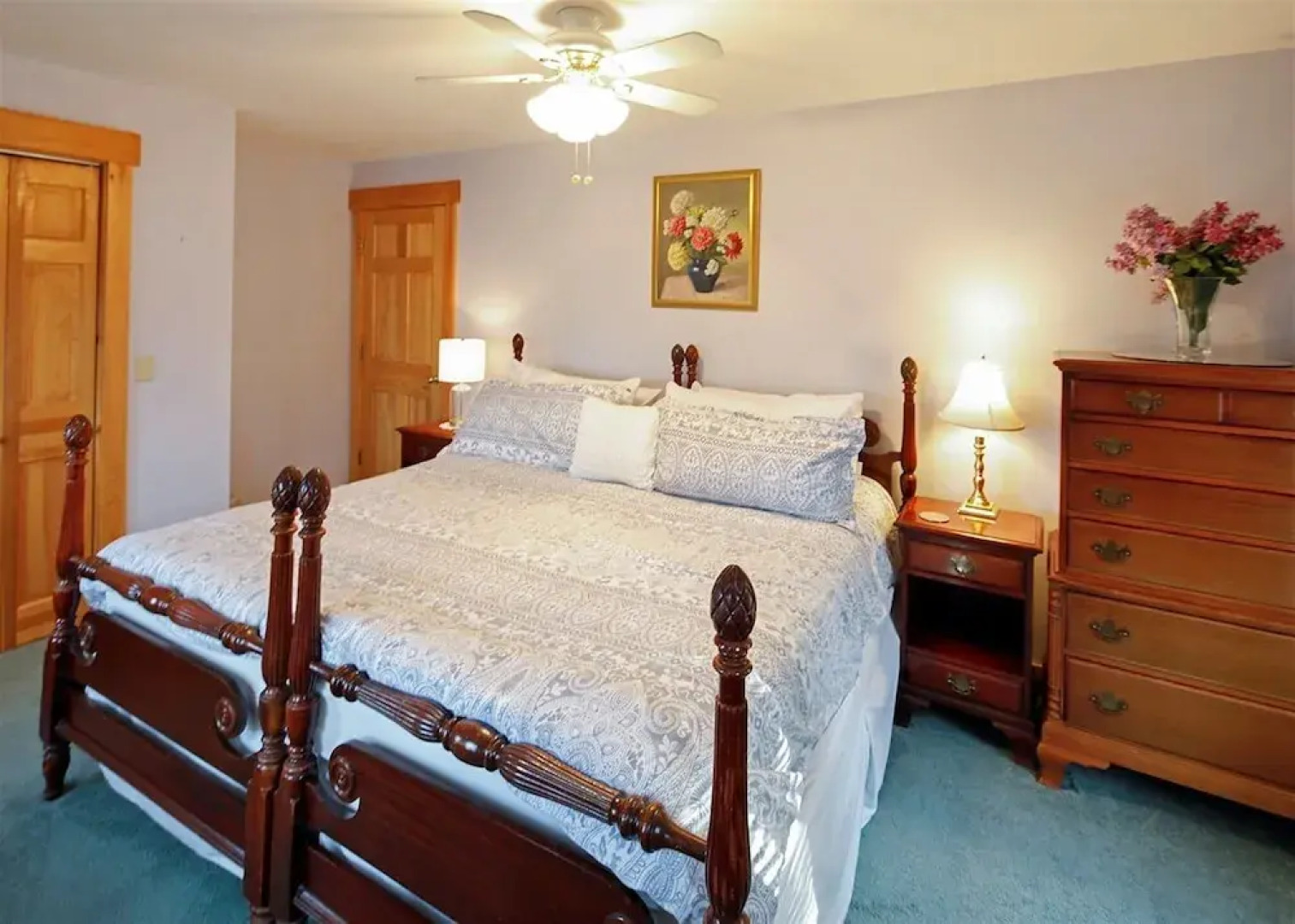 Cozy Cove Cottage Limit 6 3 Bedroom Cottage by RedAwning