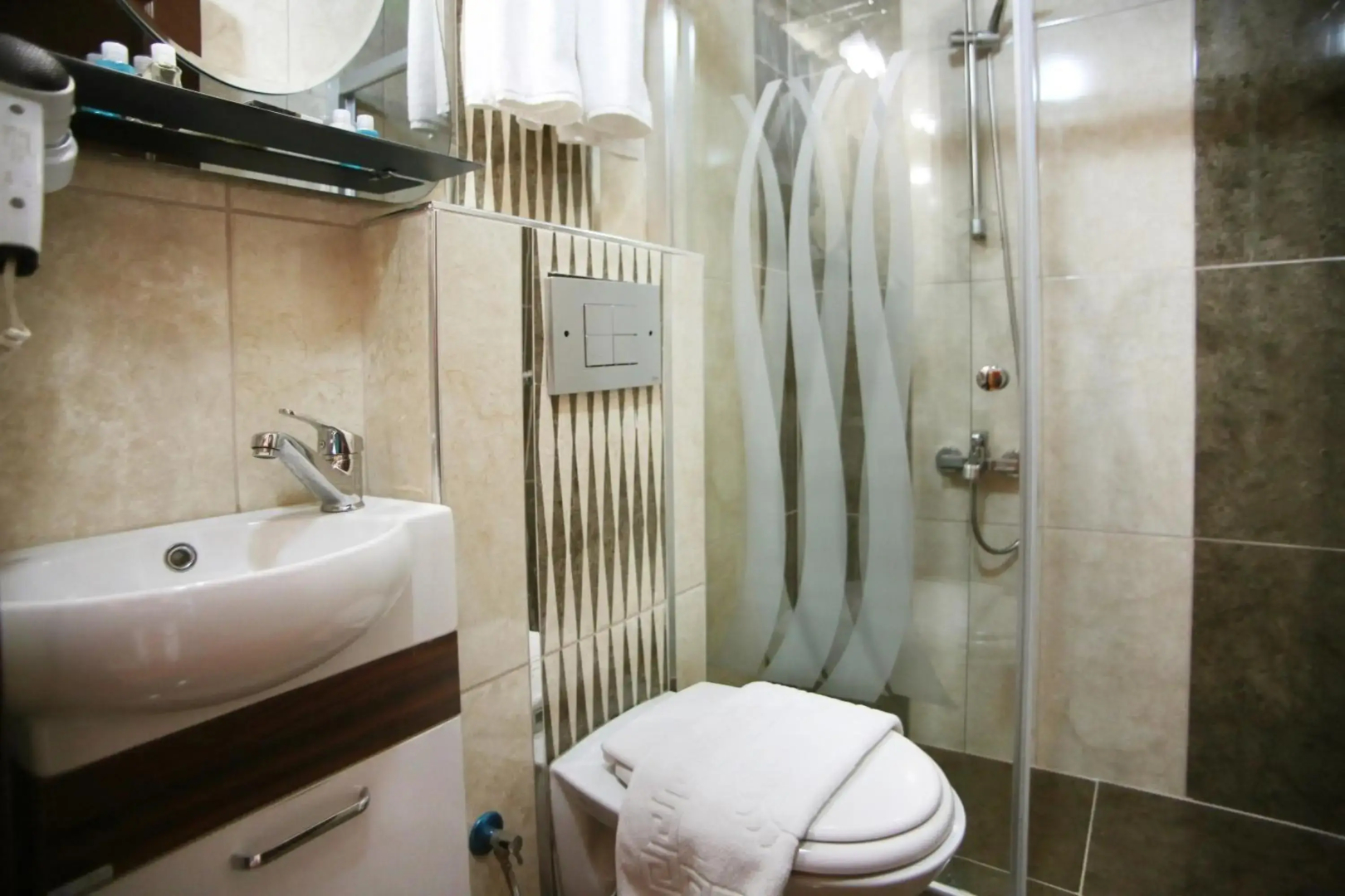 Theodian Hotel