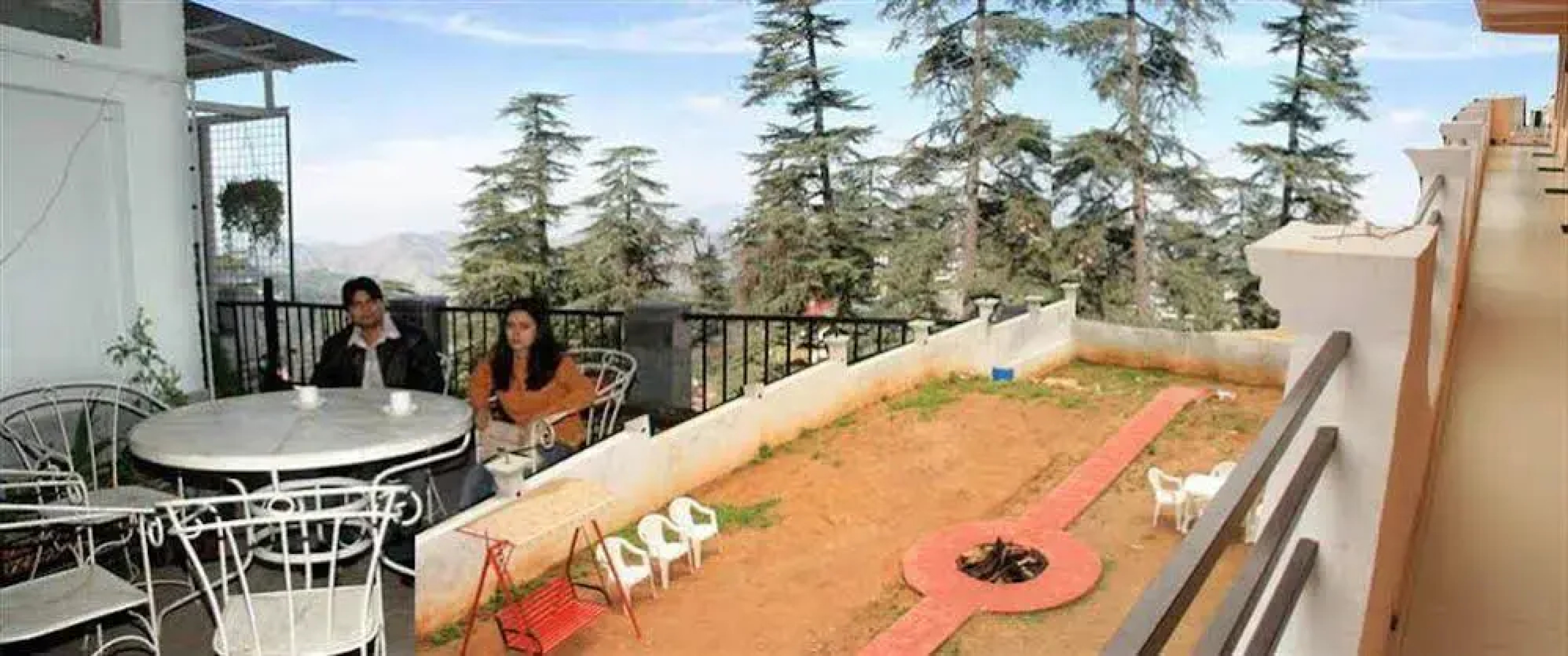 Hotel Pine Havens