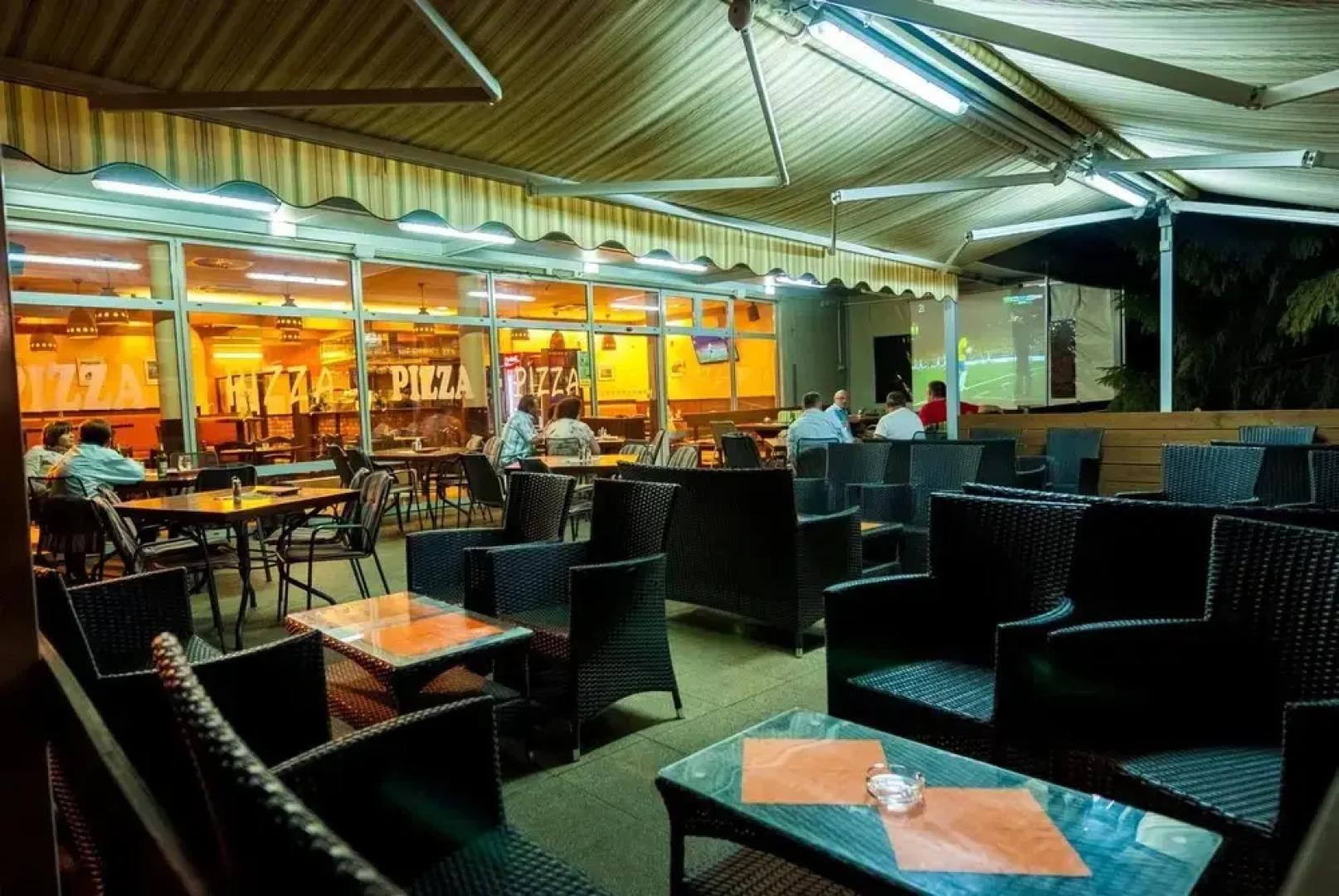 Apartments and Studios Perunika