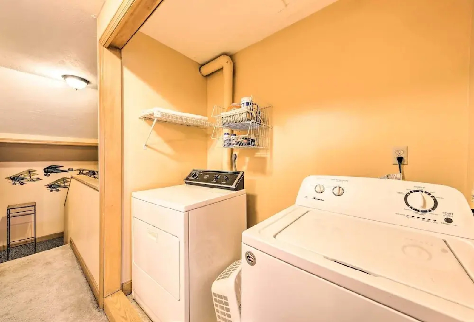 Condo w/ Rangeley Lake Views: 10 Mi to Saddleback!