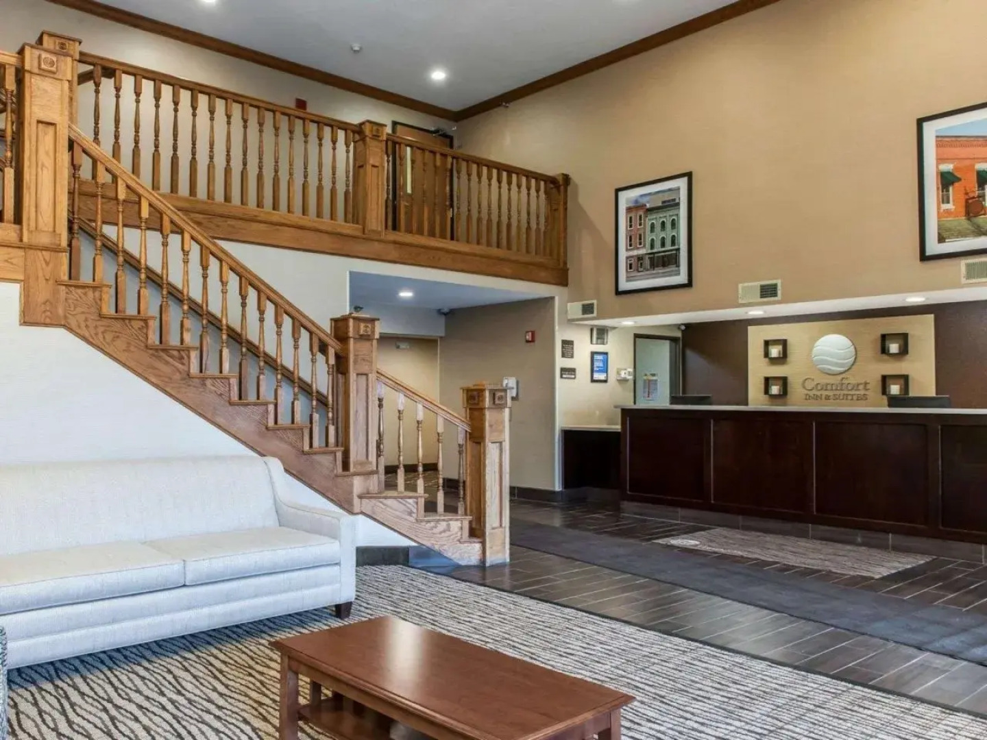 Comfort Inn & Suites Napoleon