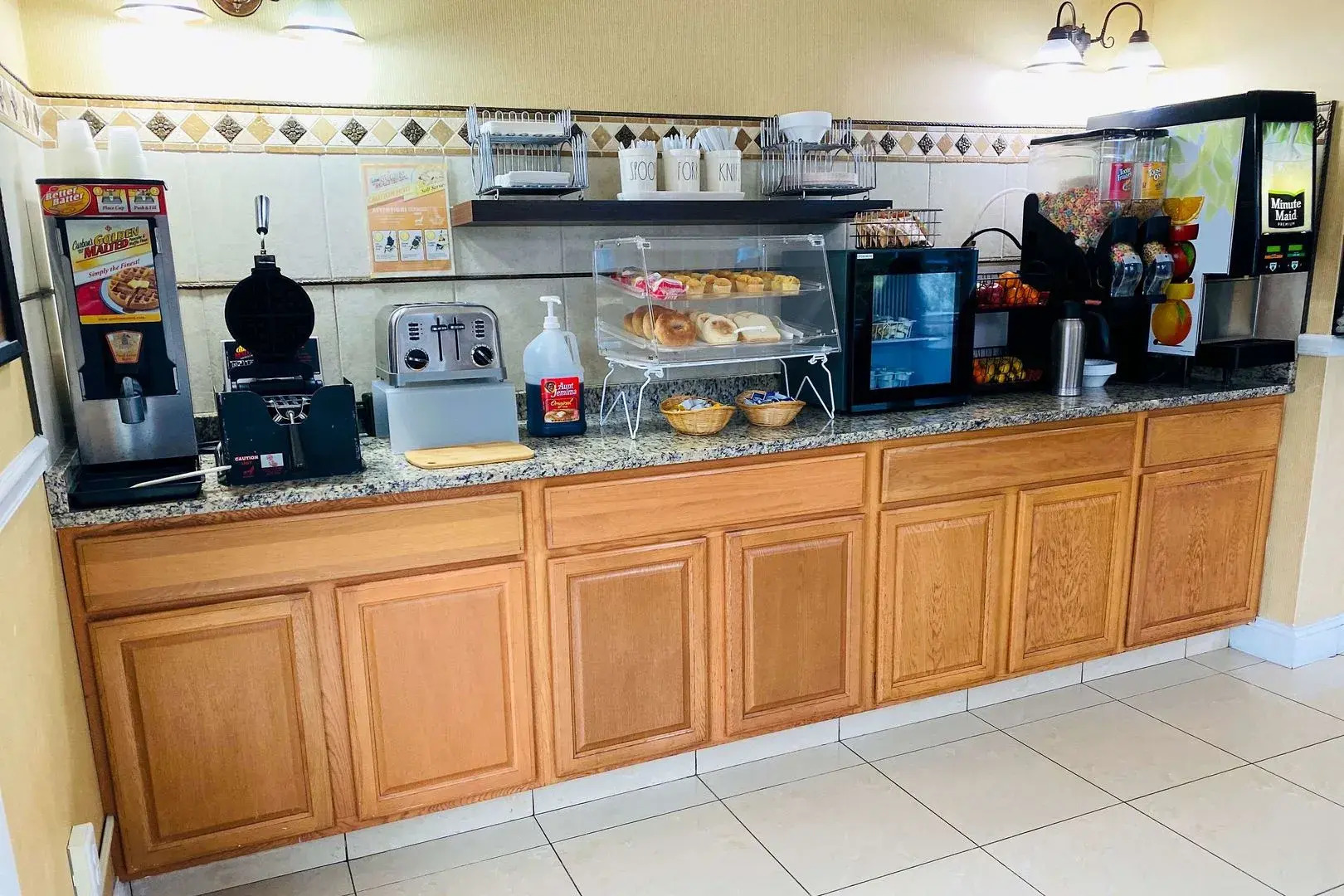 Econo Lodge Inn & Suites Old Saybrook Westbrook