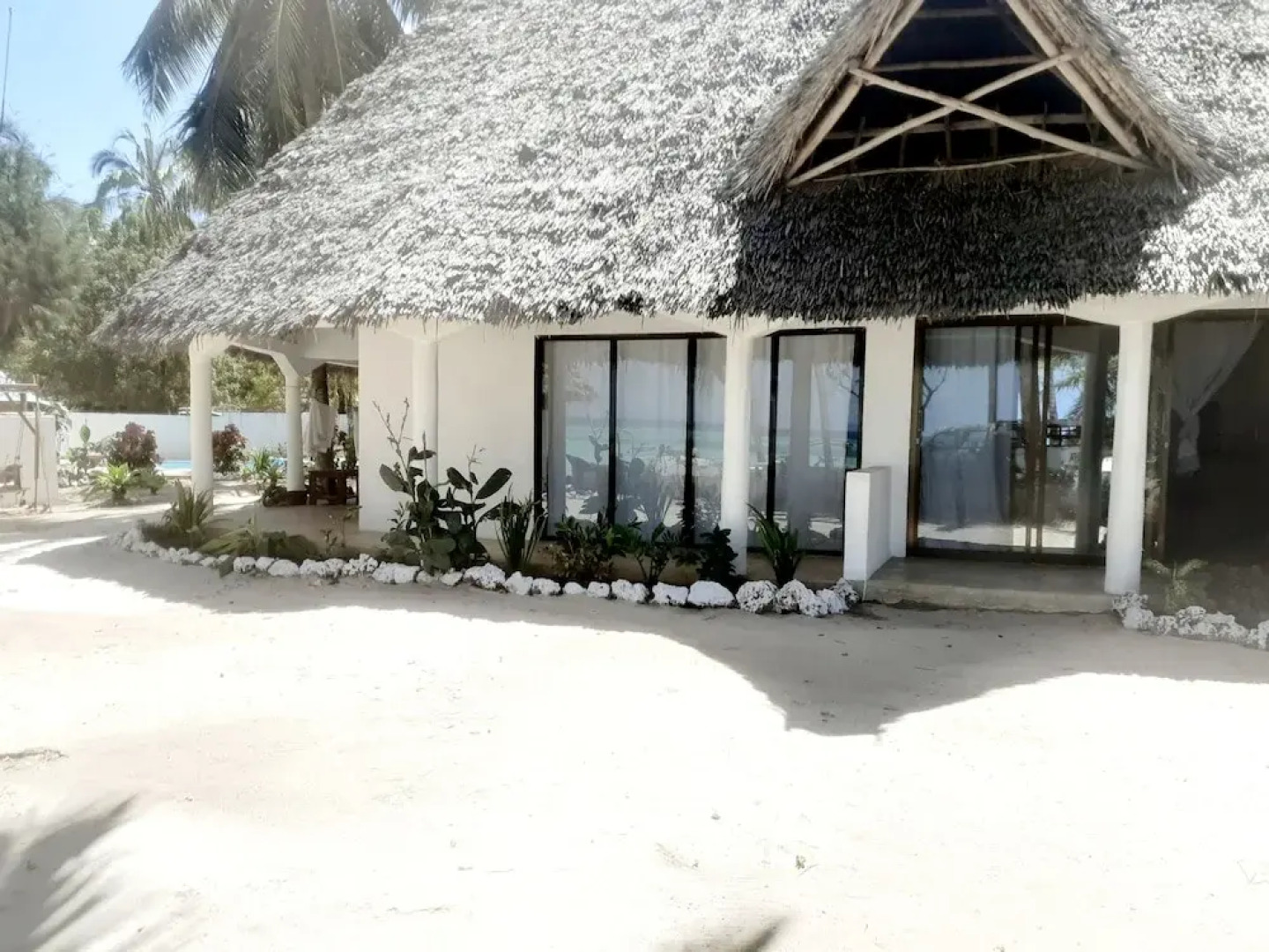 Maua beach lodge