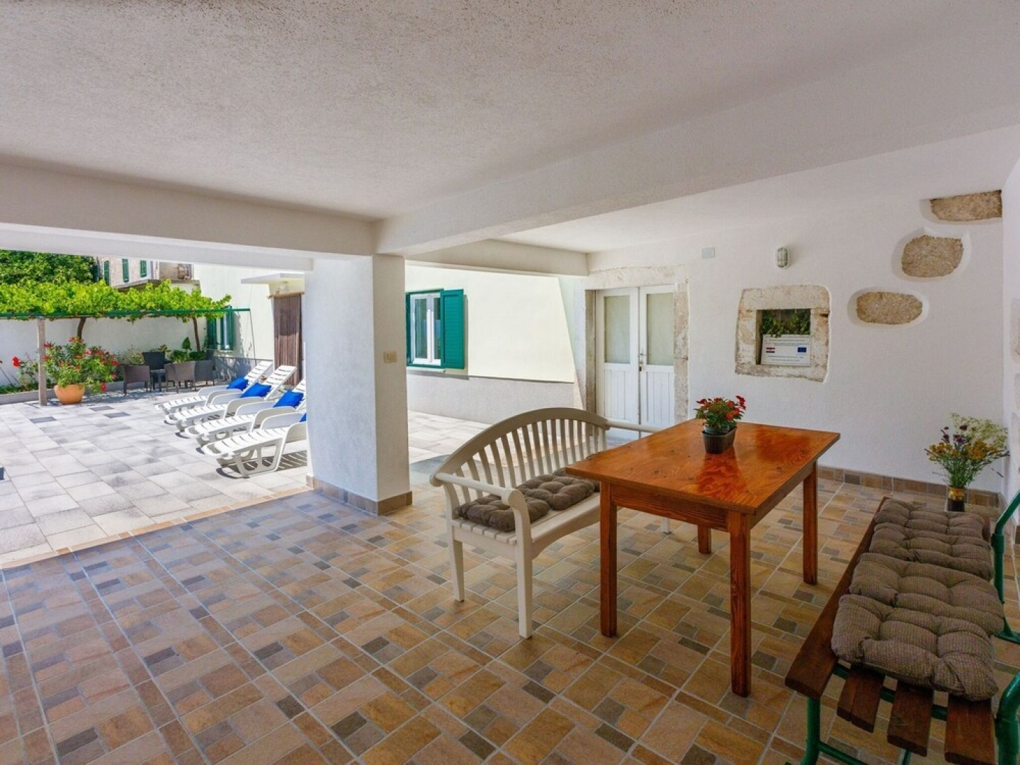 Nice Holiday Home in Drivenik With Terrace