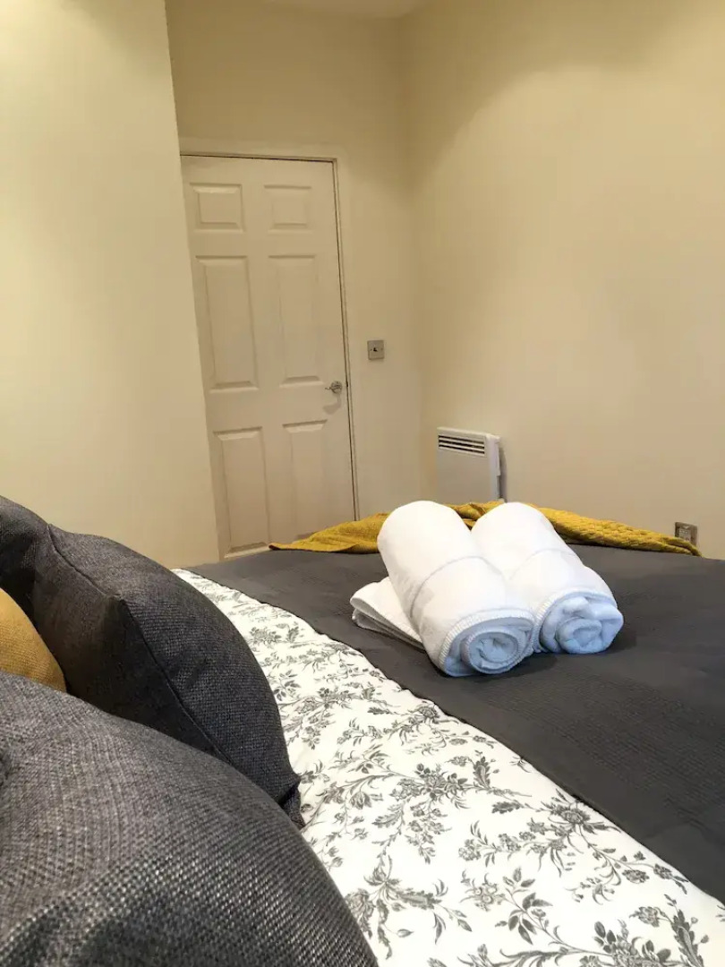 Park View 2 Bedroom by Creatick