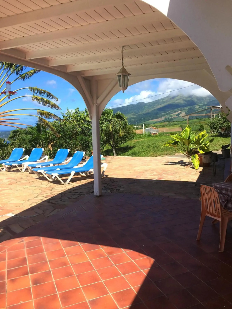 Villa de 3 chambres avec vue sur la mer piscine privee et jardin clos a Le Carbet a 2 km de la plage