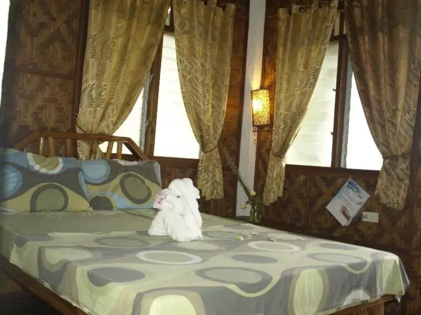 The Sharks Tail Dive Center