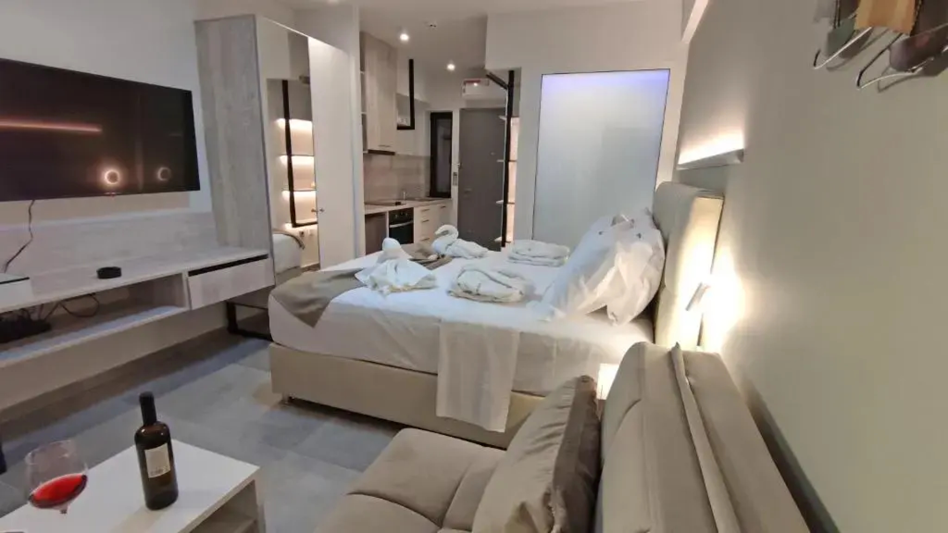 Anastasia Boutique Suites -Adults only & kids 12 plus