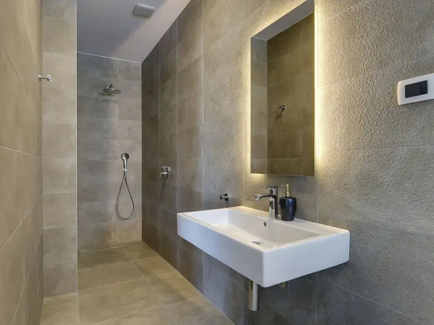 Villa in Vodnjan With Swimming Pool