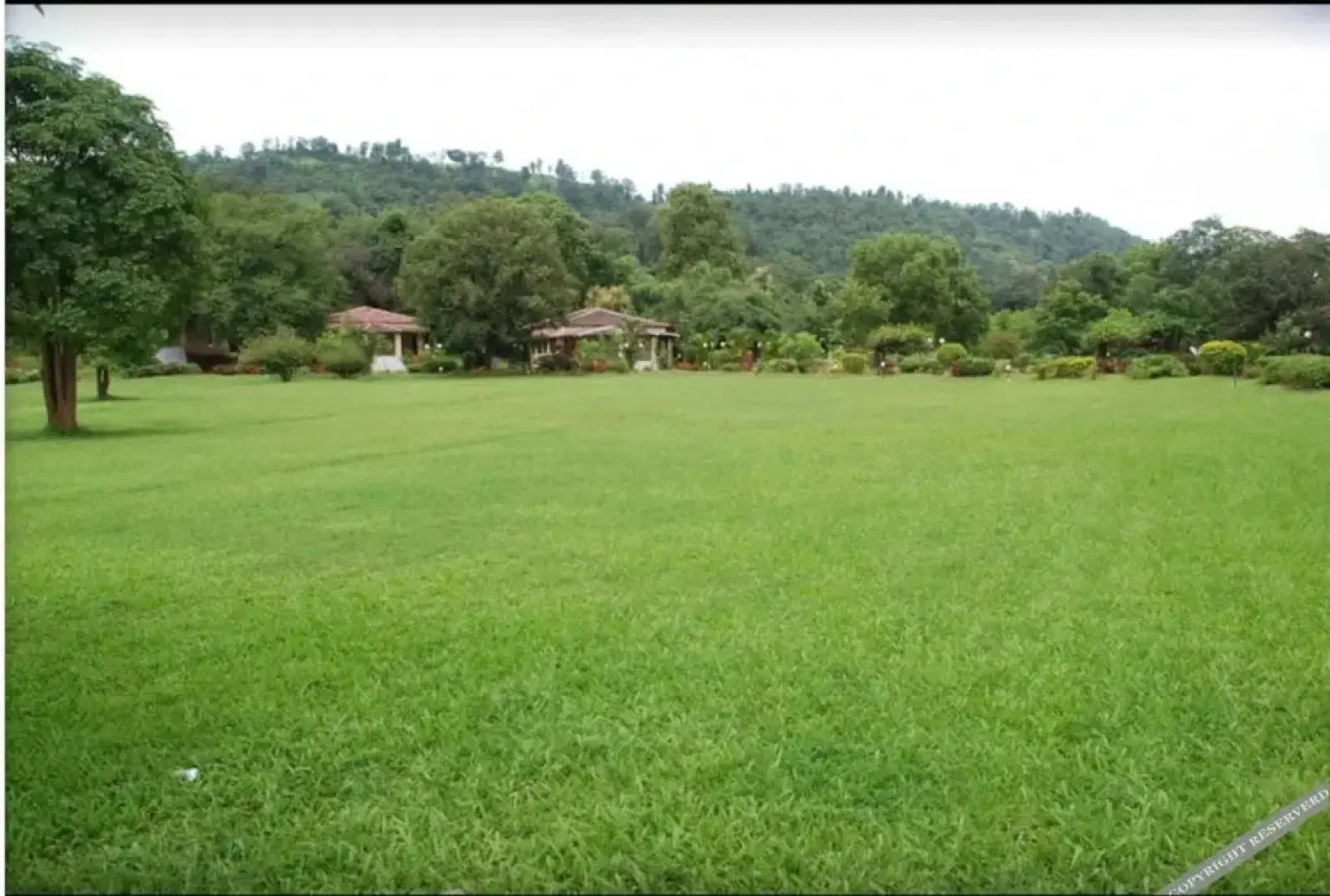 White Feather Resort Kauncha