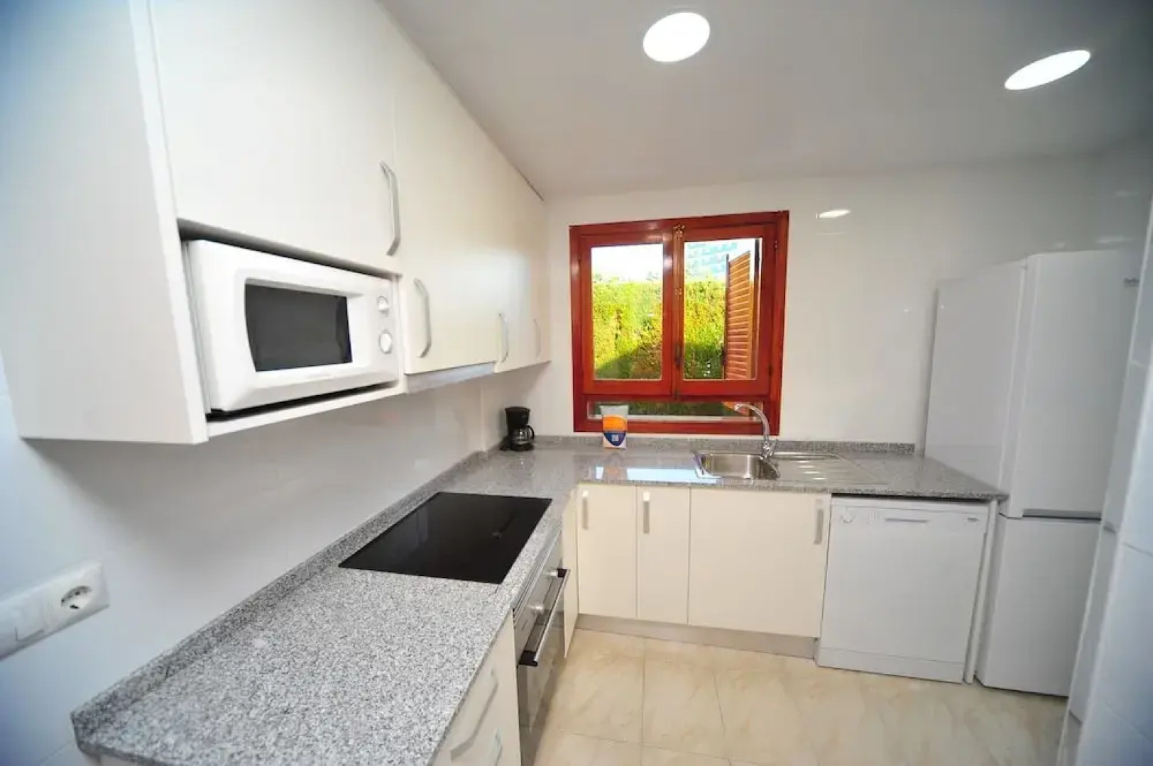 Costa Brasil Orange Costa