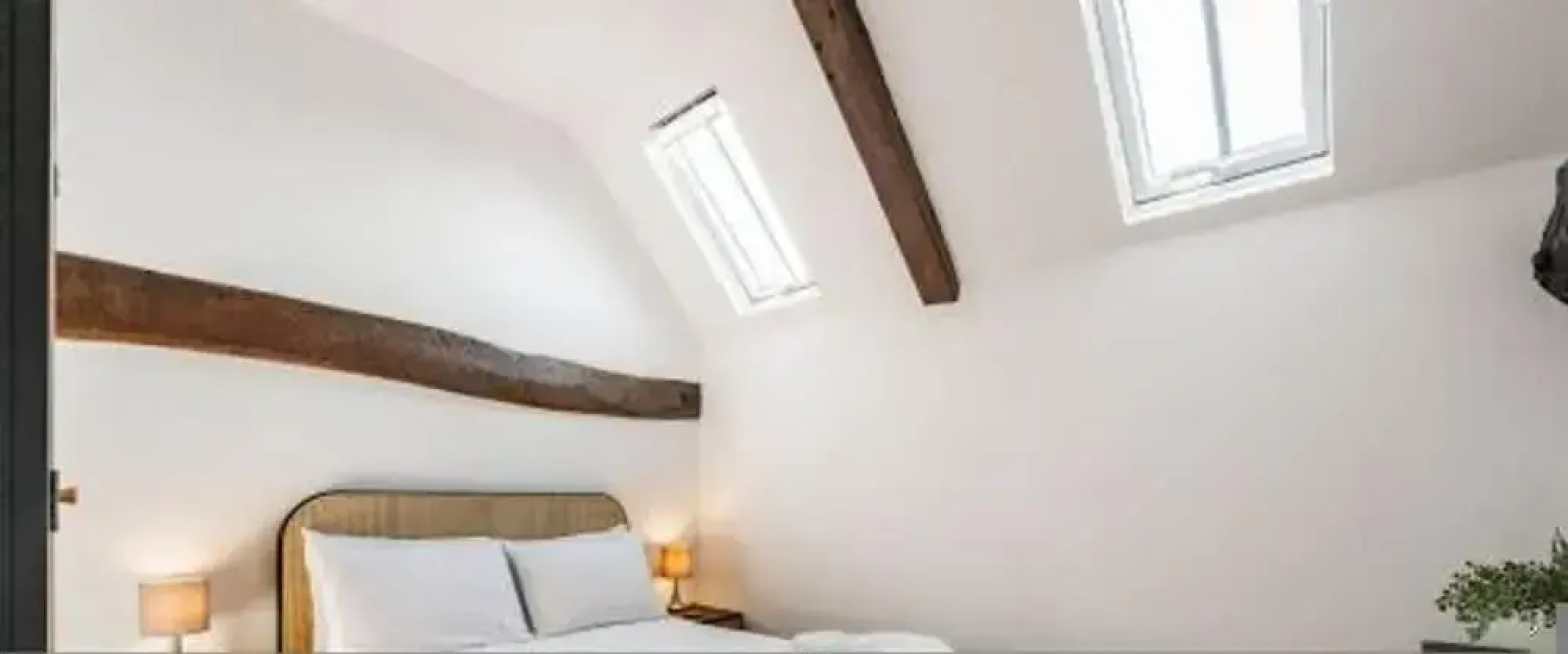 Host Stay Fender Cottage