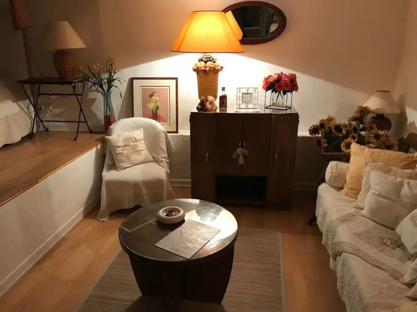 Chambre de Charme et Patio Fleuri