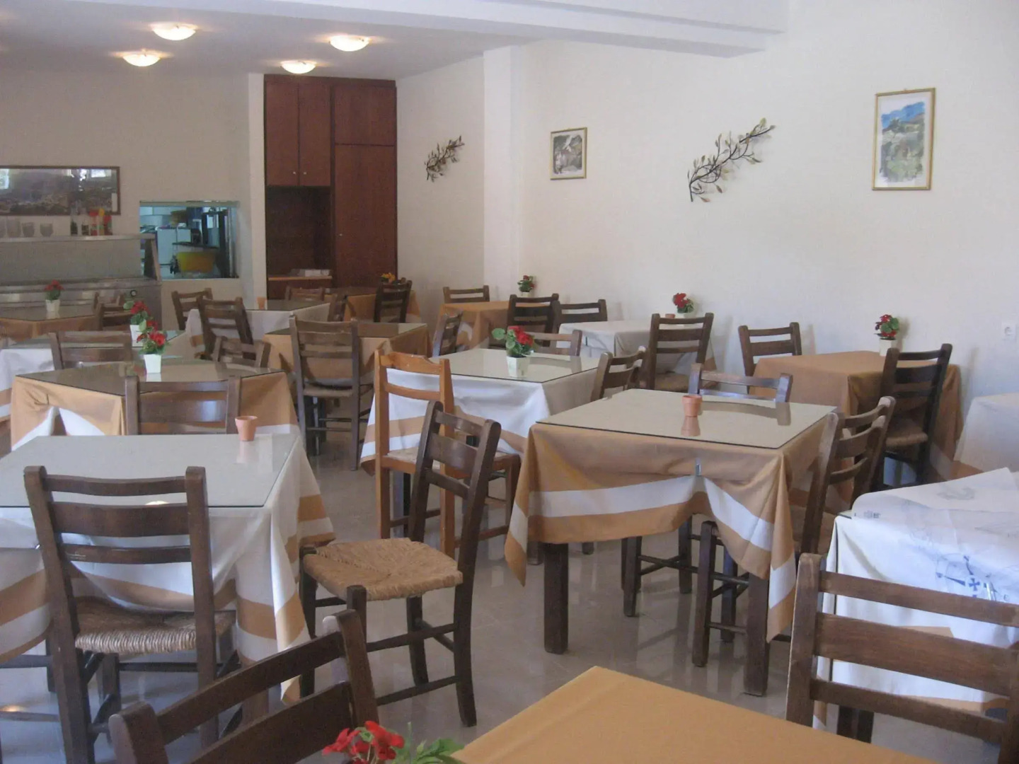 Ormos Atalia Aparthotel