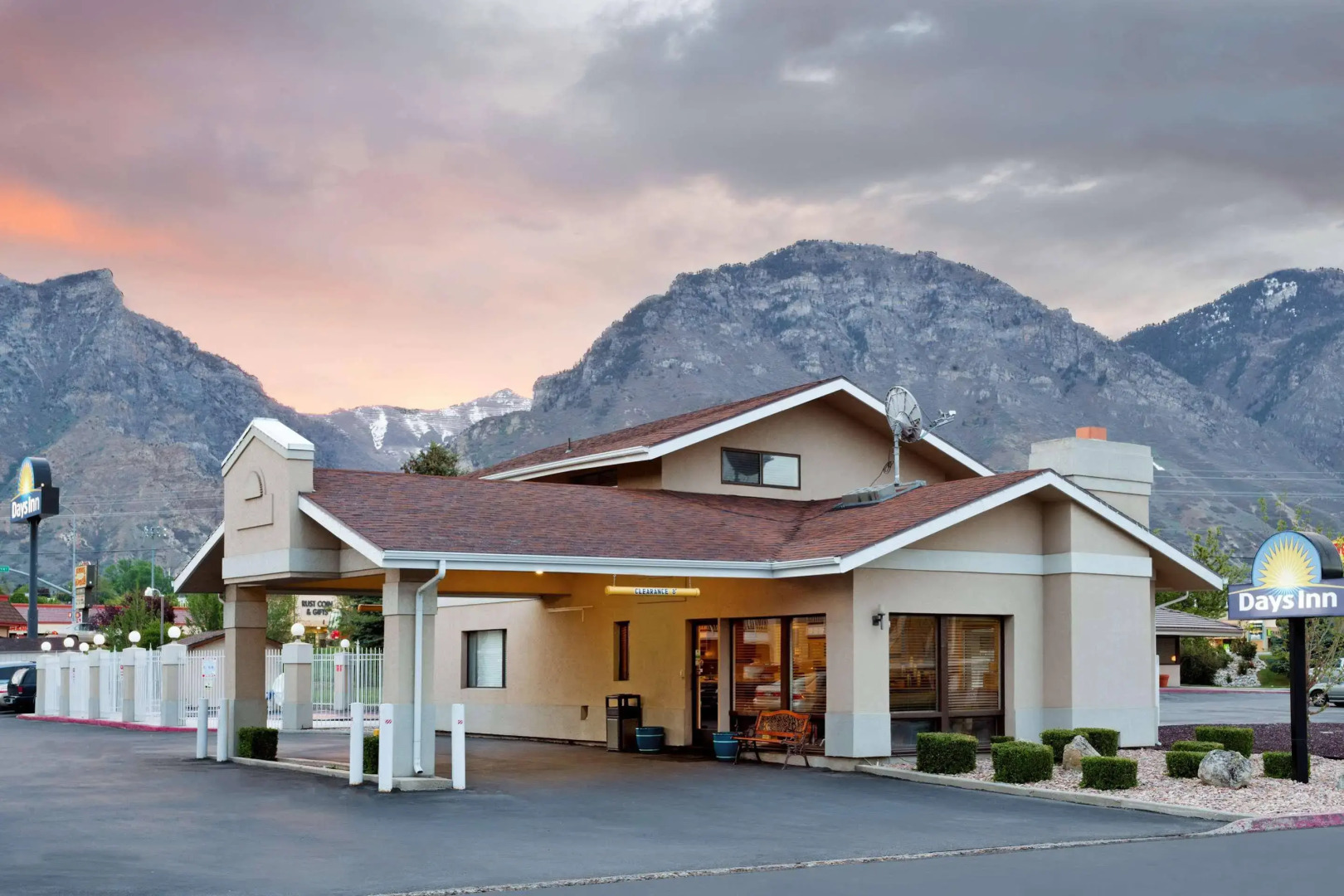 Royal Inn Provo