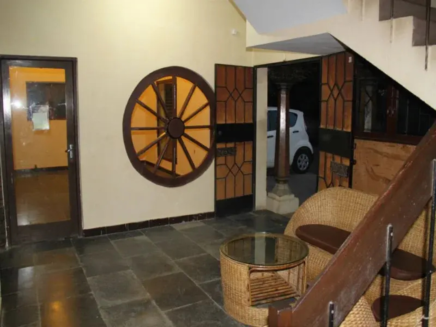 UrbanSPiCE service apartments