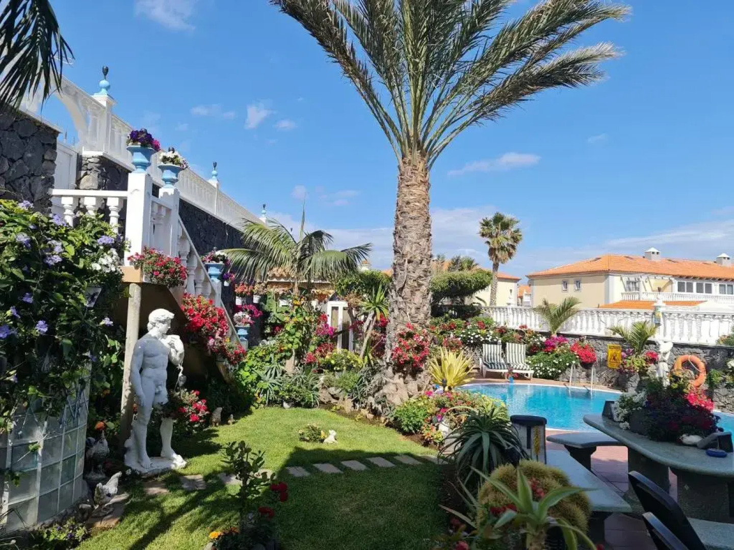 Apartamentos Los Delfines