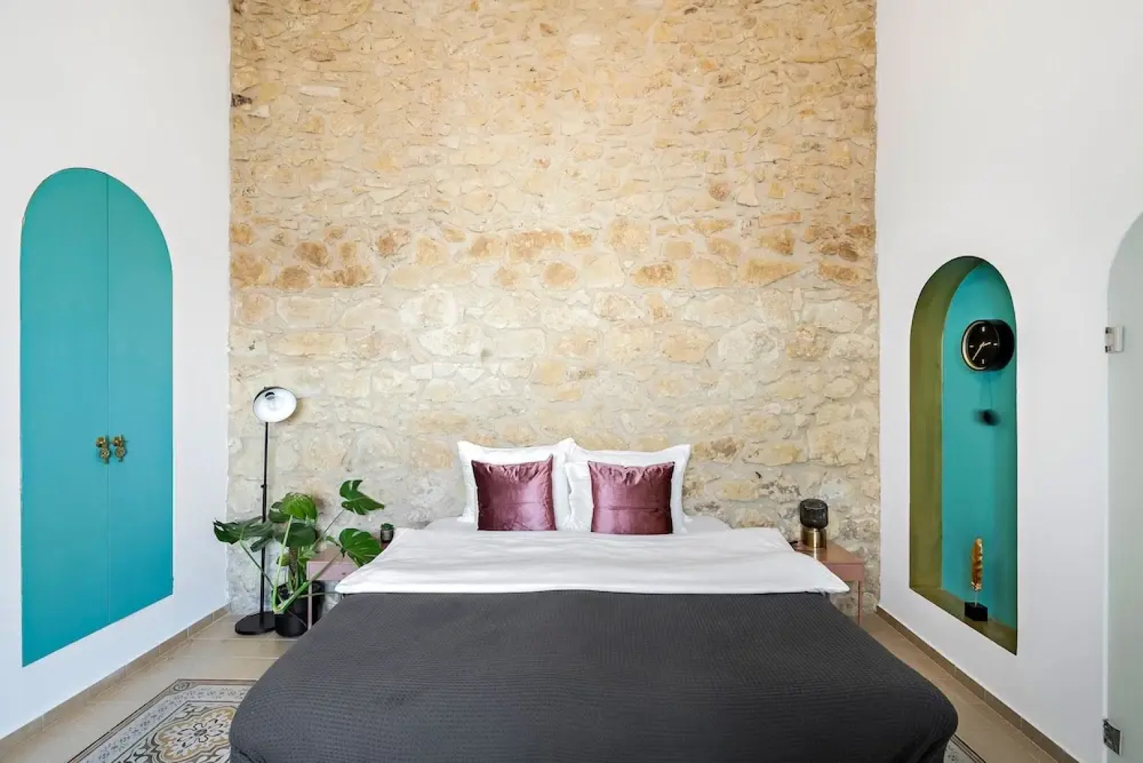 Helios Boutique Suites by La Finca Hotel
