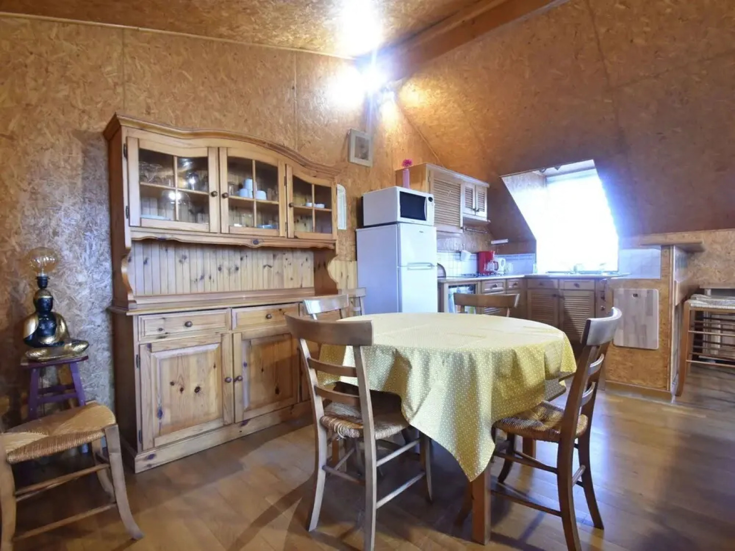 Modern Chalet in Bayeux With Garden