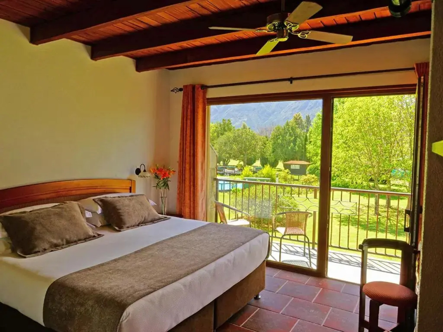 Hotel Pucon Green Park