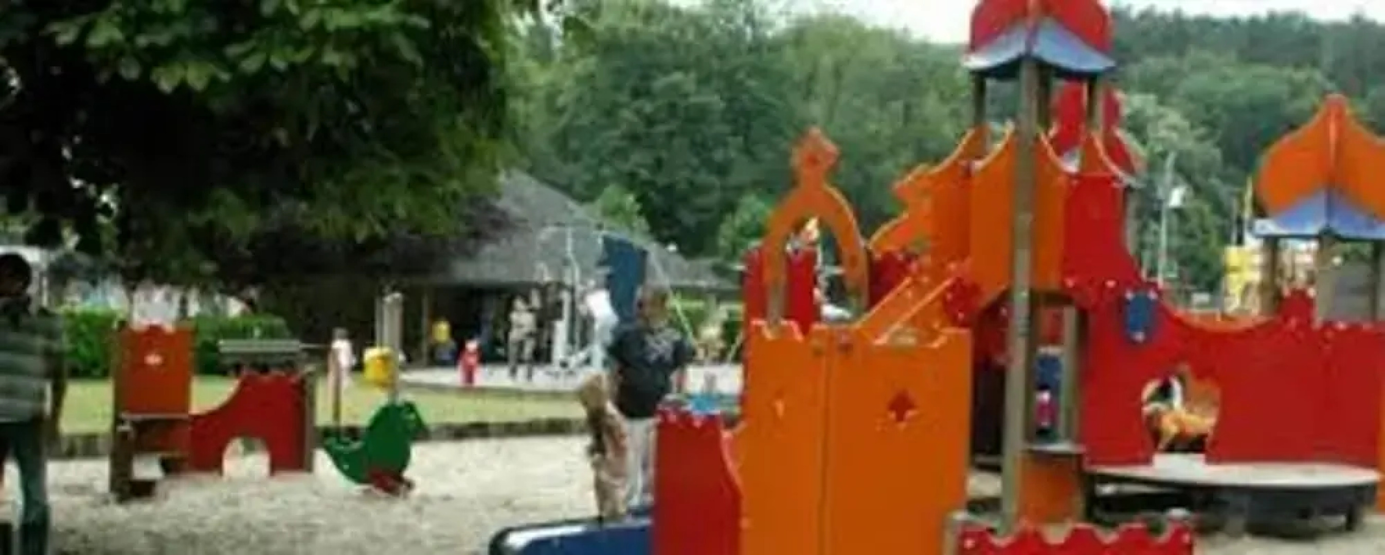 Studio in Jambes, Namur, With Pool Access, Enclosed Garden and Wifi