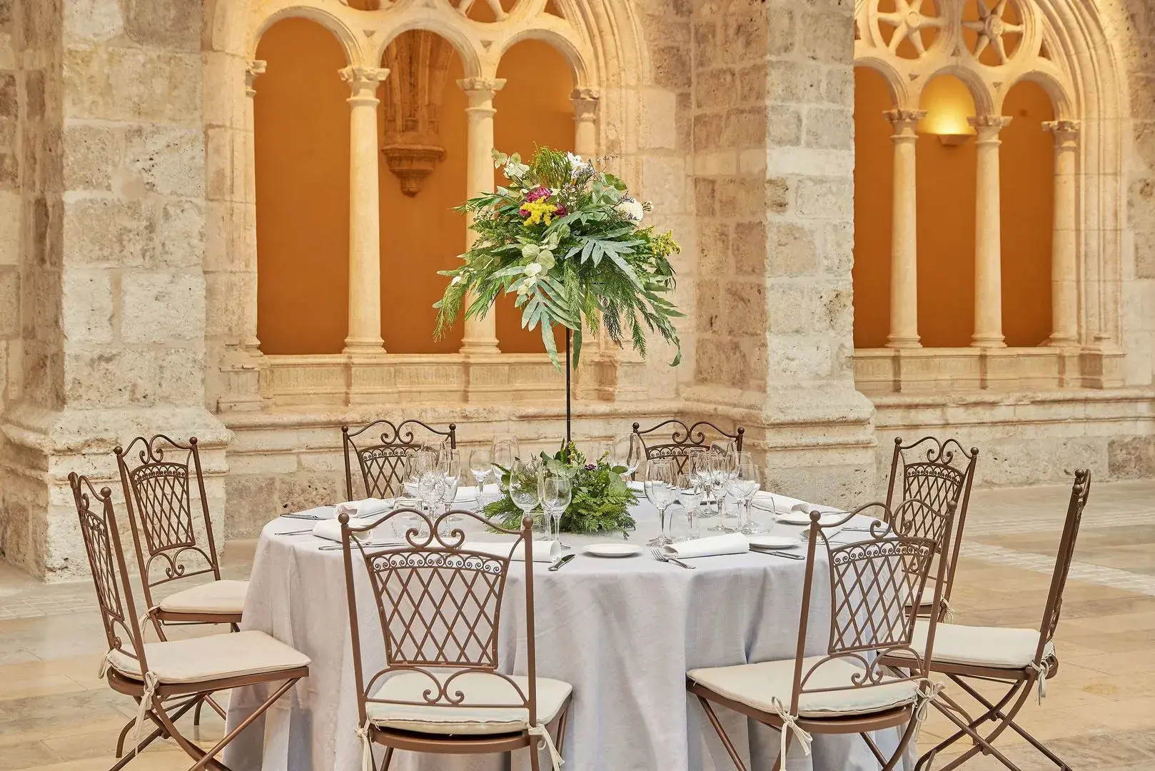 NH Collection Palacio de Burgos