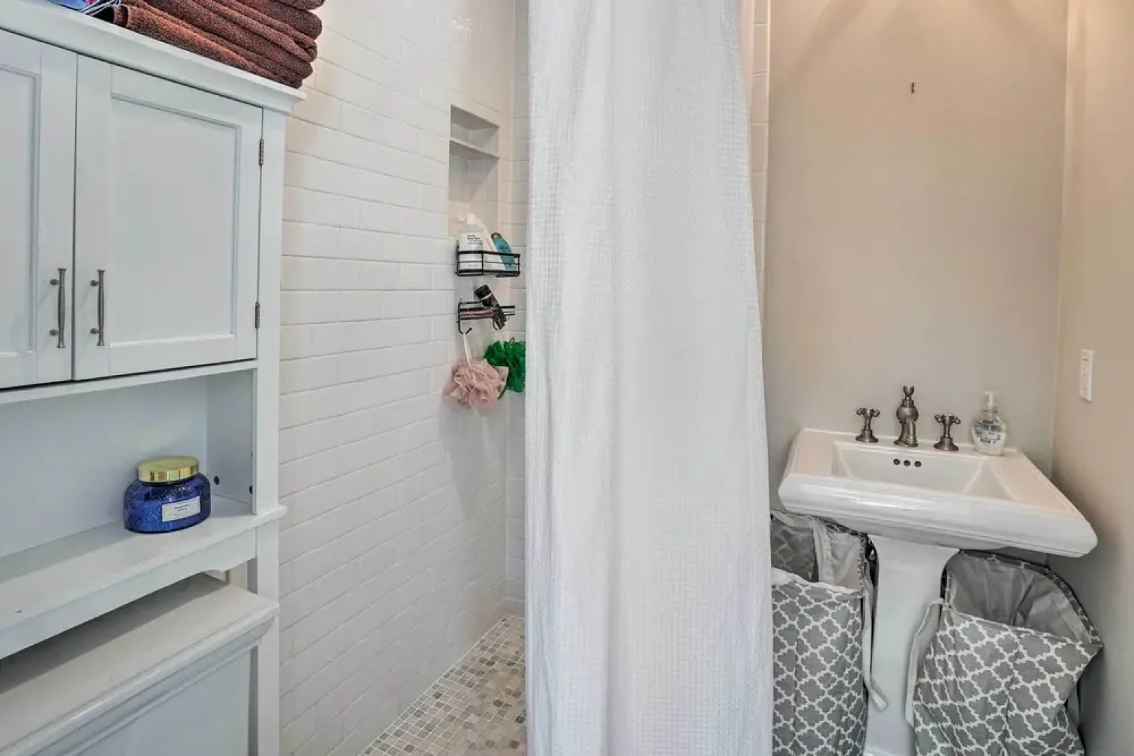 Pleasant Hill Studio w/ Pool & Hot Tub Access