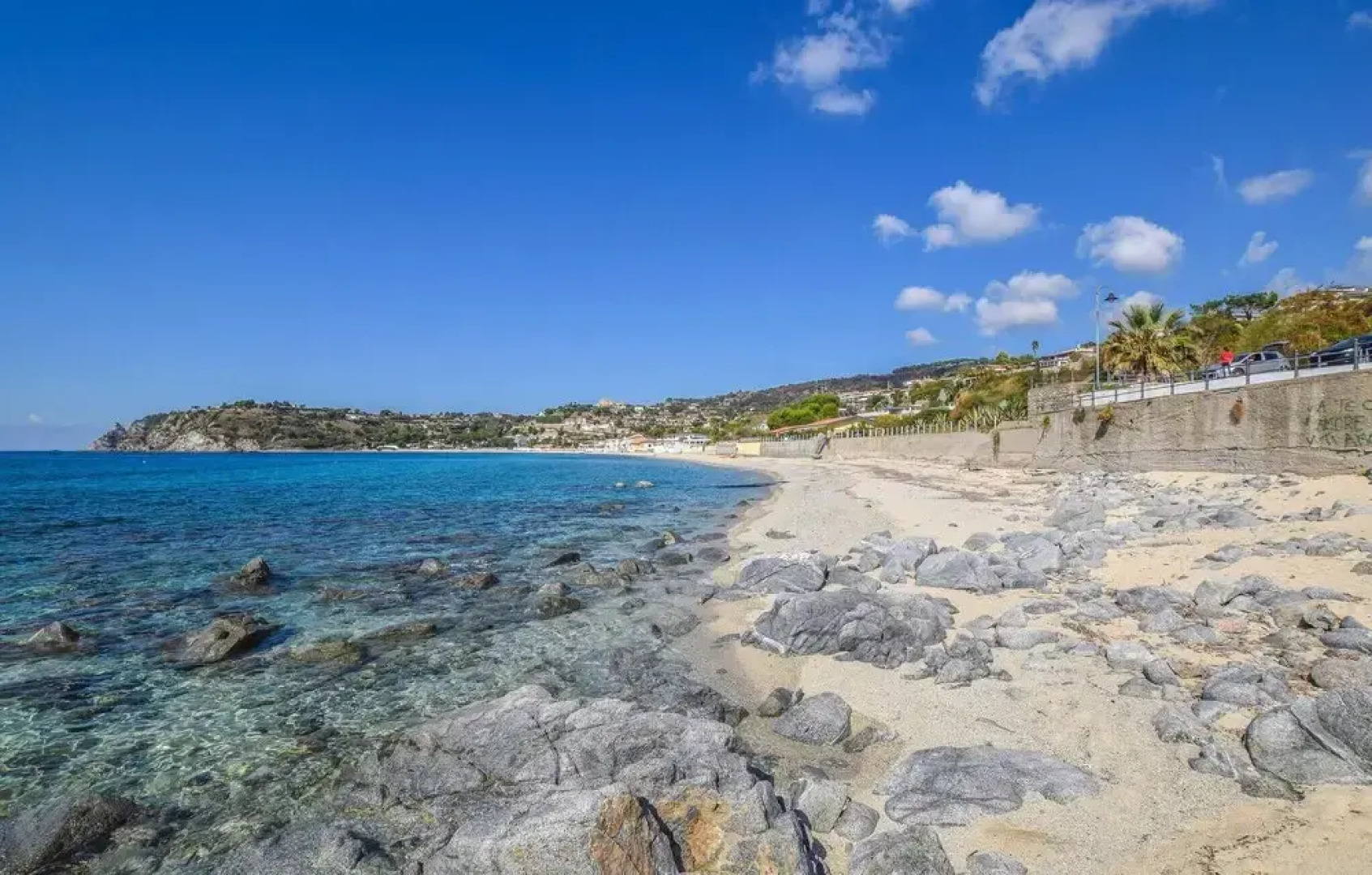 Nice Apartment in Ricadi With Outdoor Swimming Pool, Jacuzzi and Wifi