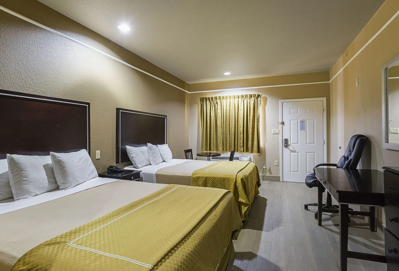 Scottish Inn and Suites Extended Stay Baytown