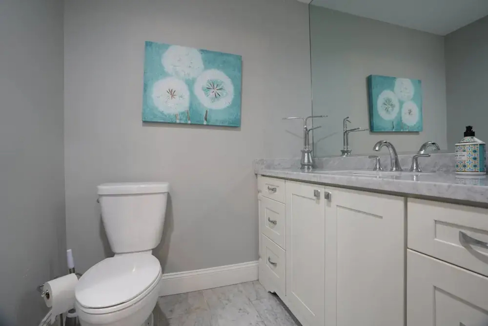 4 bedroom, 3 bathrooms Pool Home