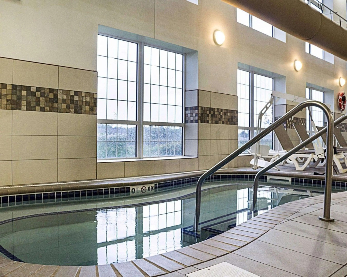 Comfort Suites Minot South