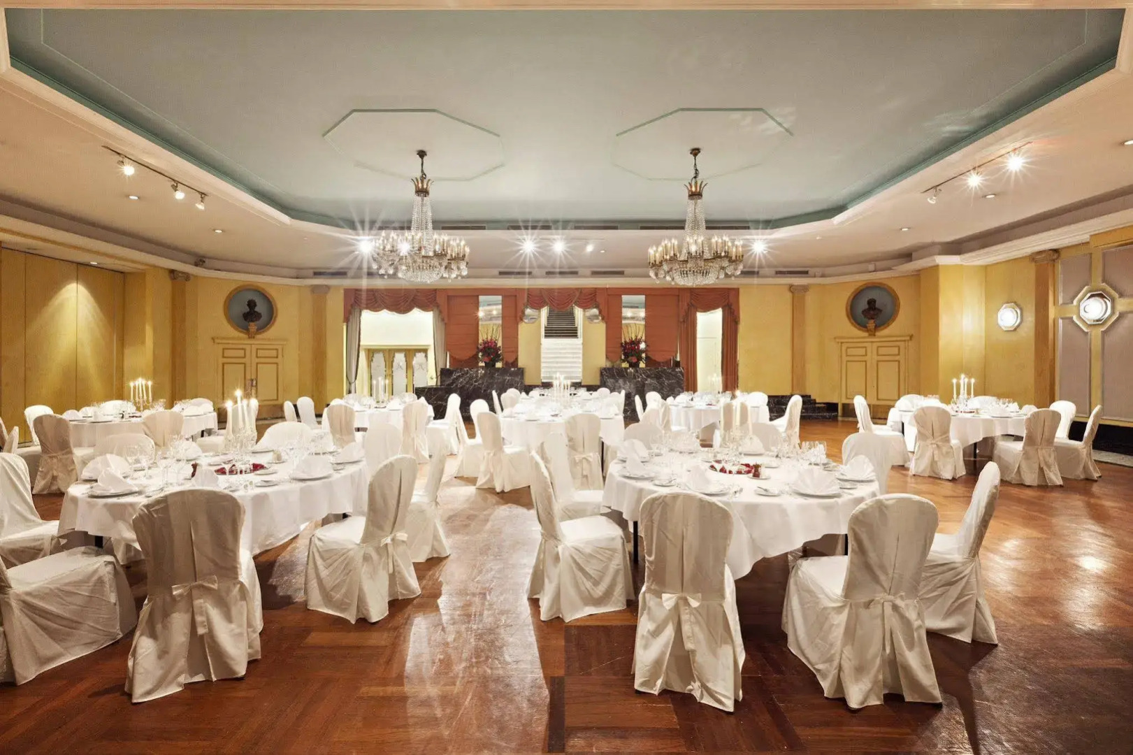 Отель Metropole