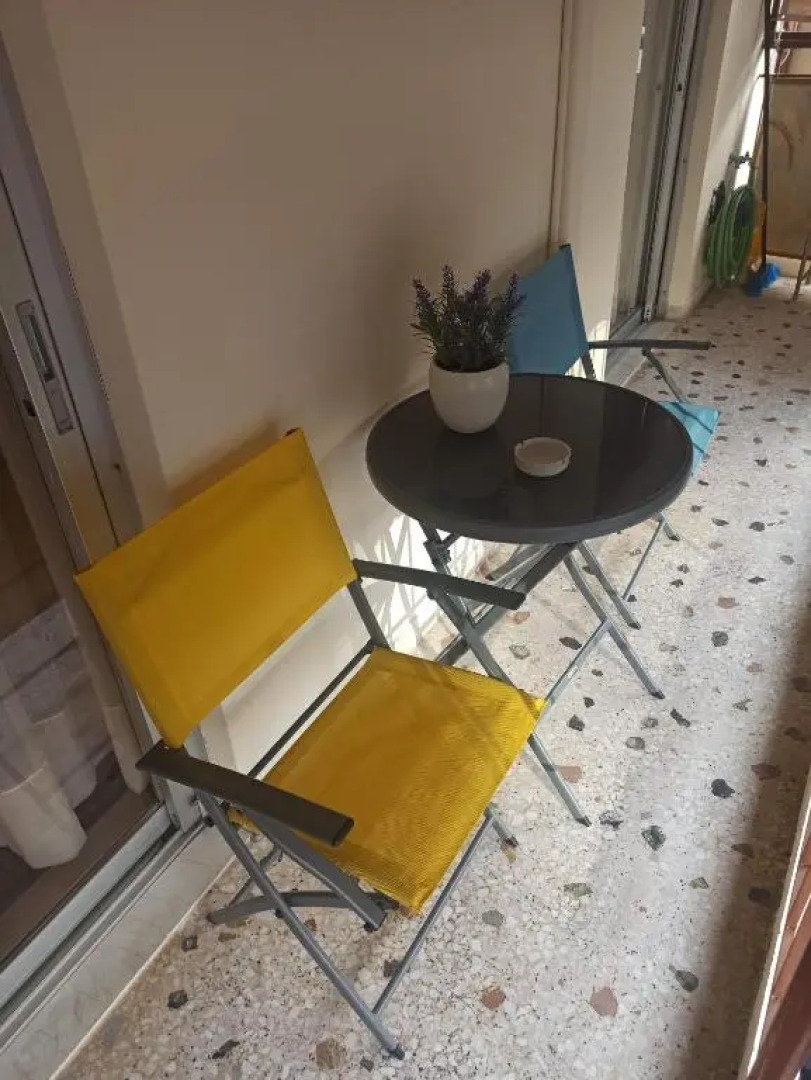 Comfortable apartment 100m from the sea