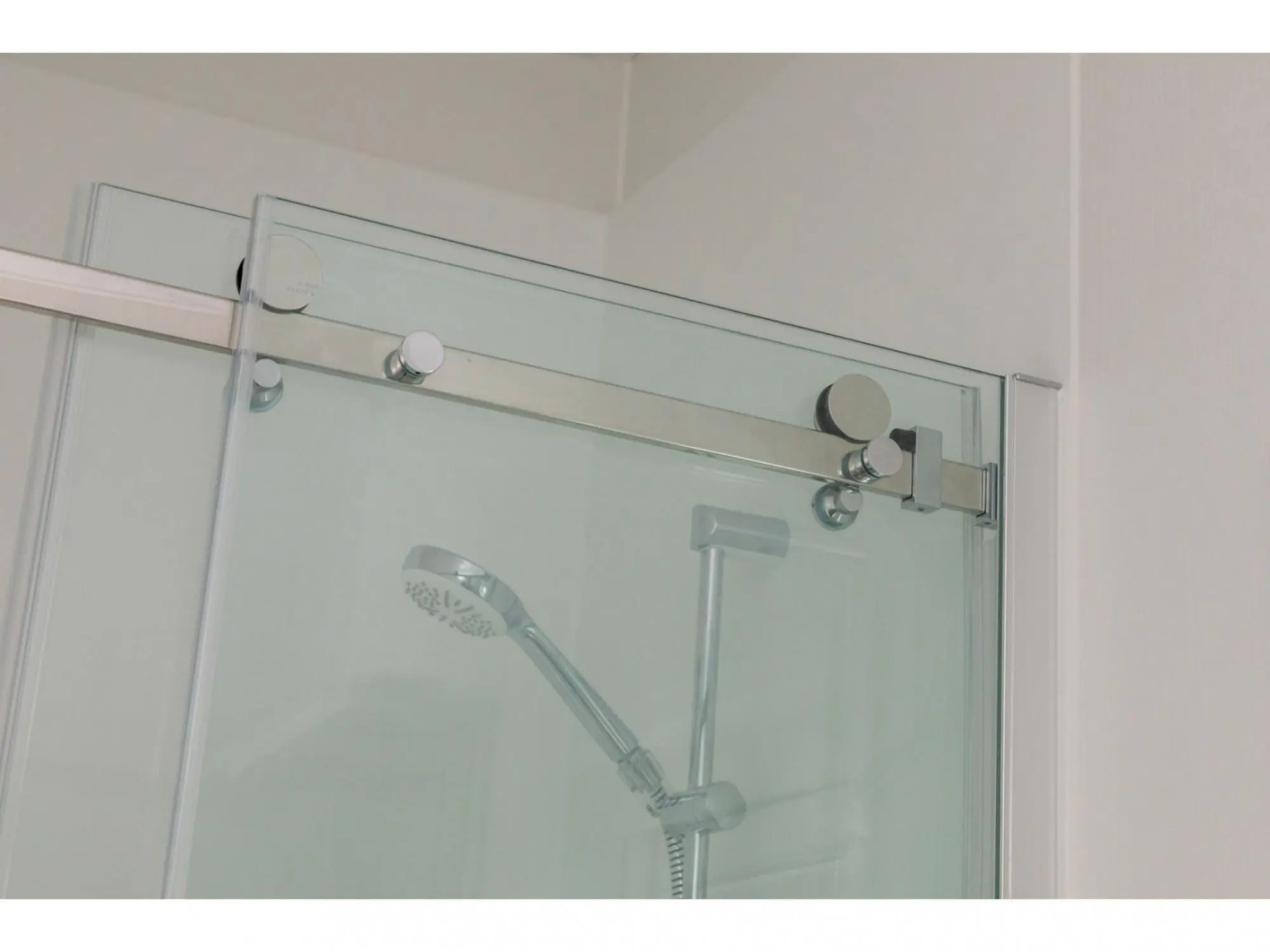 Chalet in Vrouwenpolder Near Banjaard Beach