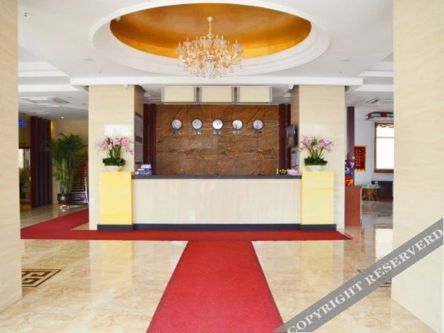 Taiji Business Hotel