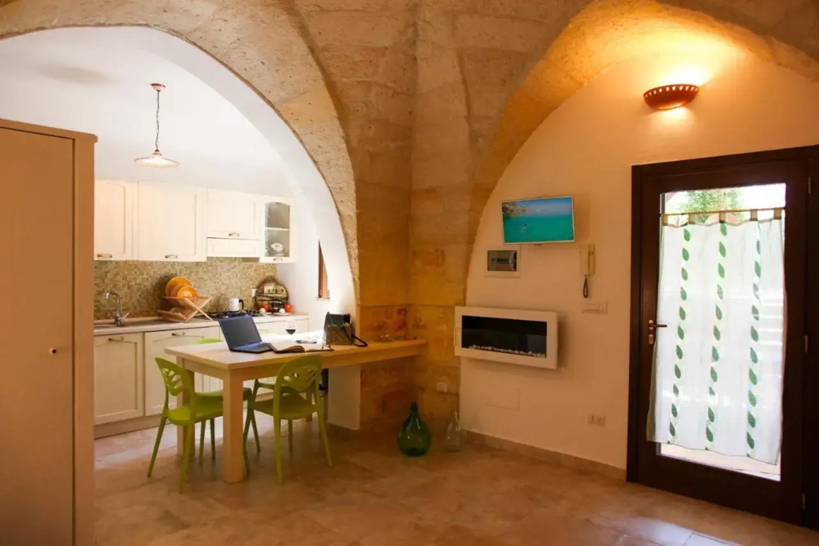 Dimora Li Santi E Casina Matilde