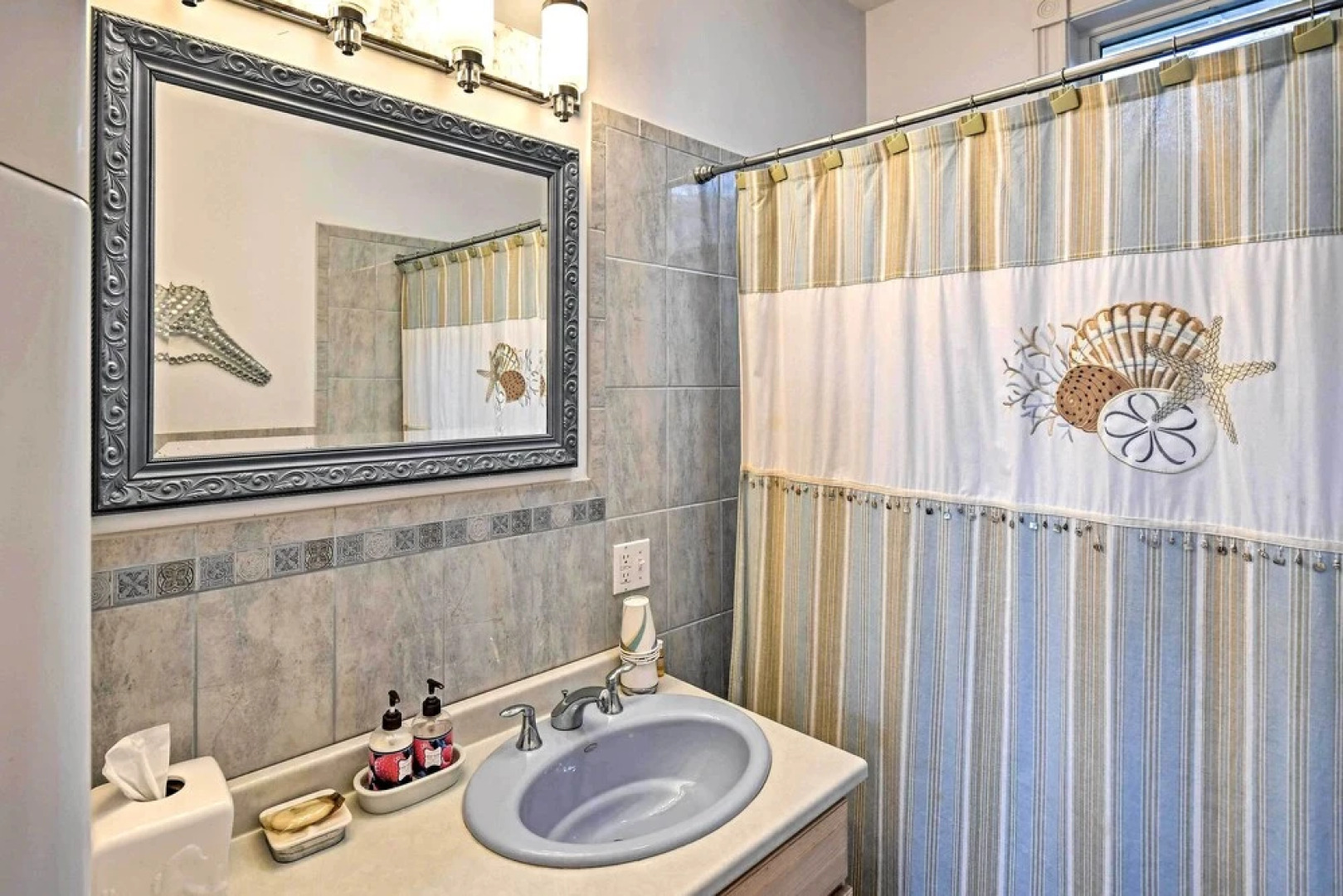 Oceanfront Sullivan Cottage on 6 Acres w/ Kayak!