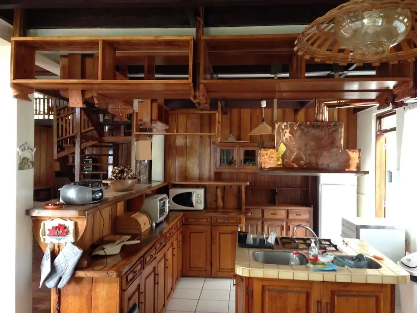 Eucalyptus Treehouse