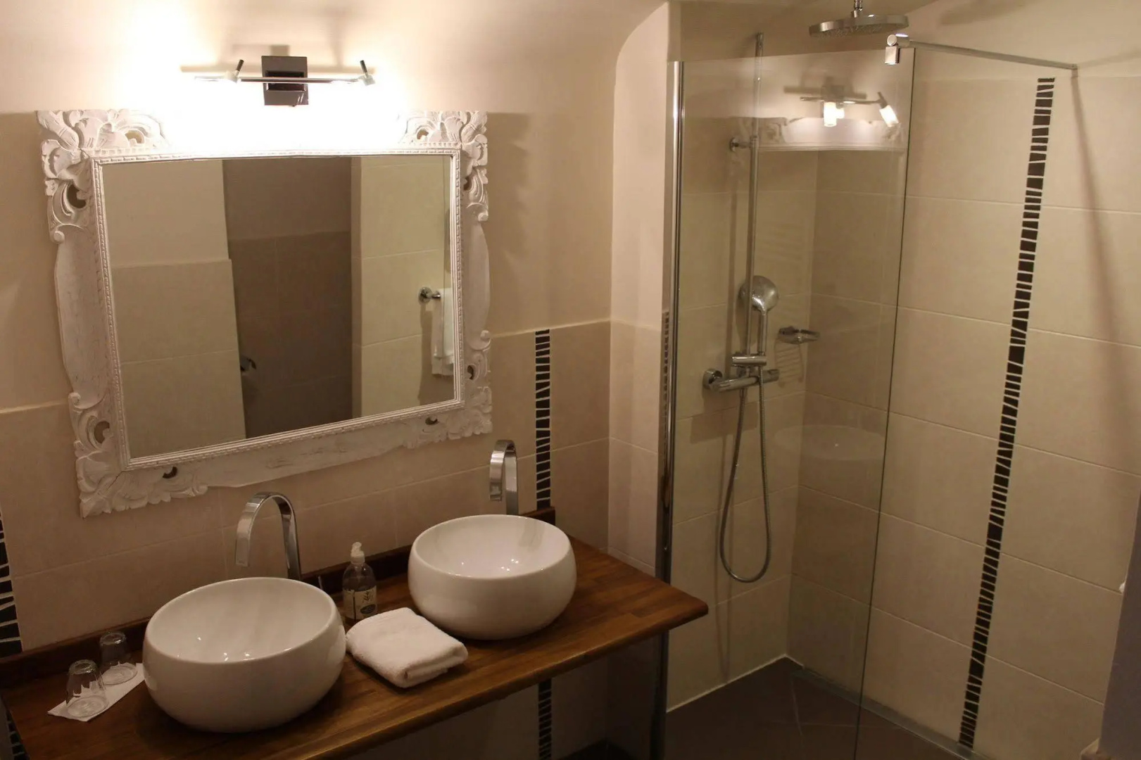 Hotel La Bastide dEygalières