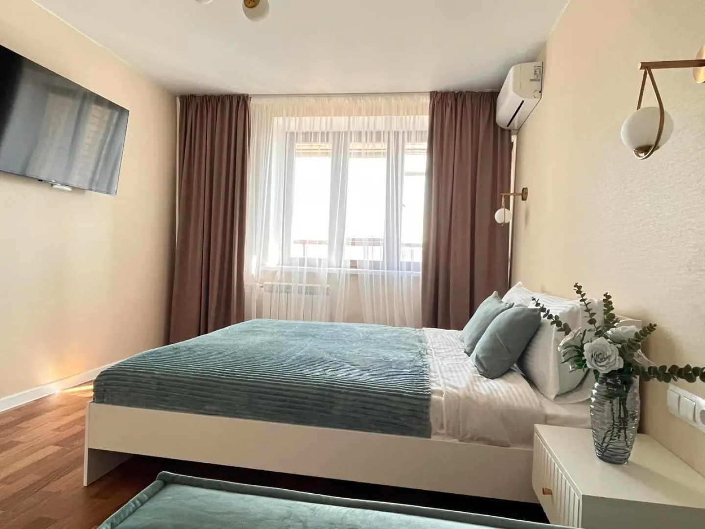 Апартаменты на проспекте Яшьлек 12Б