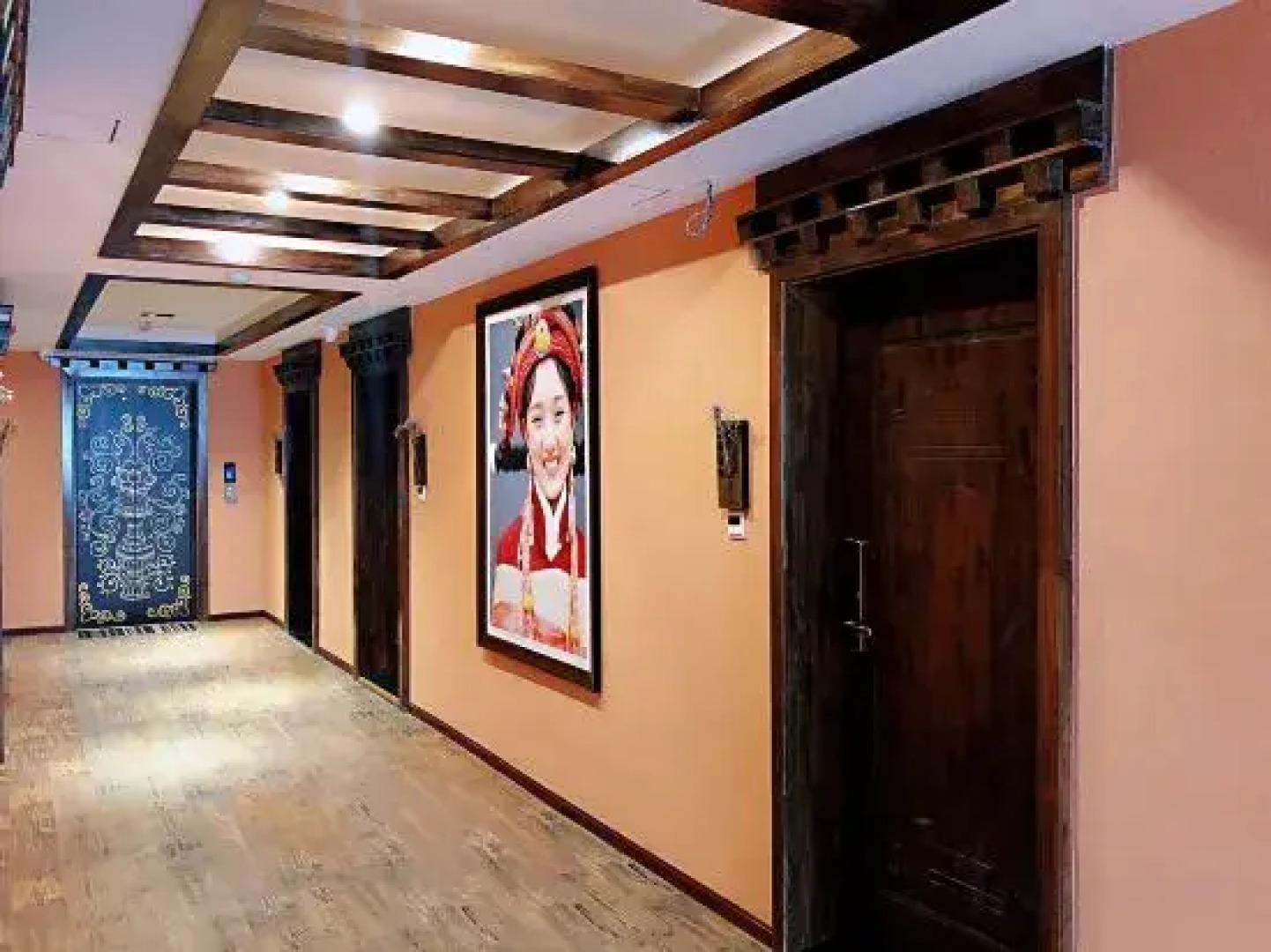 Dongnvqing Culture Theme Hotel