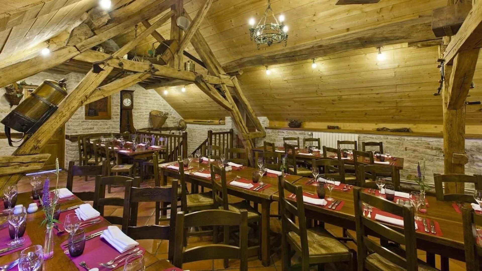 Hôtel De La Beursaudiere