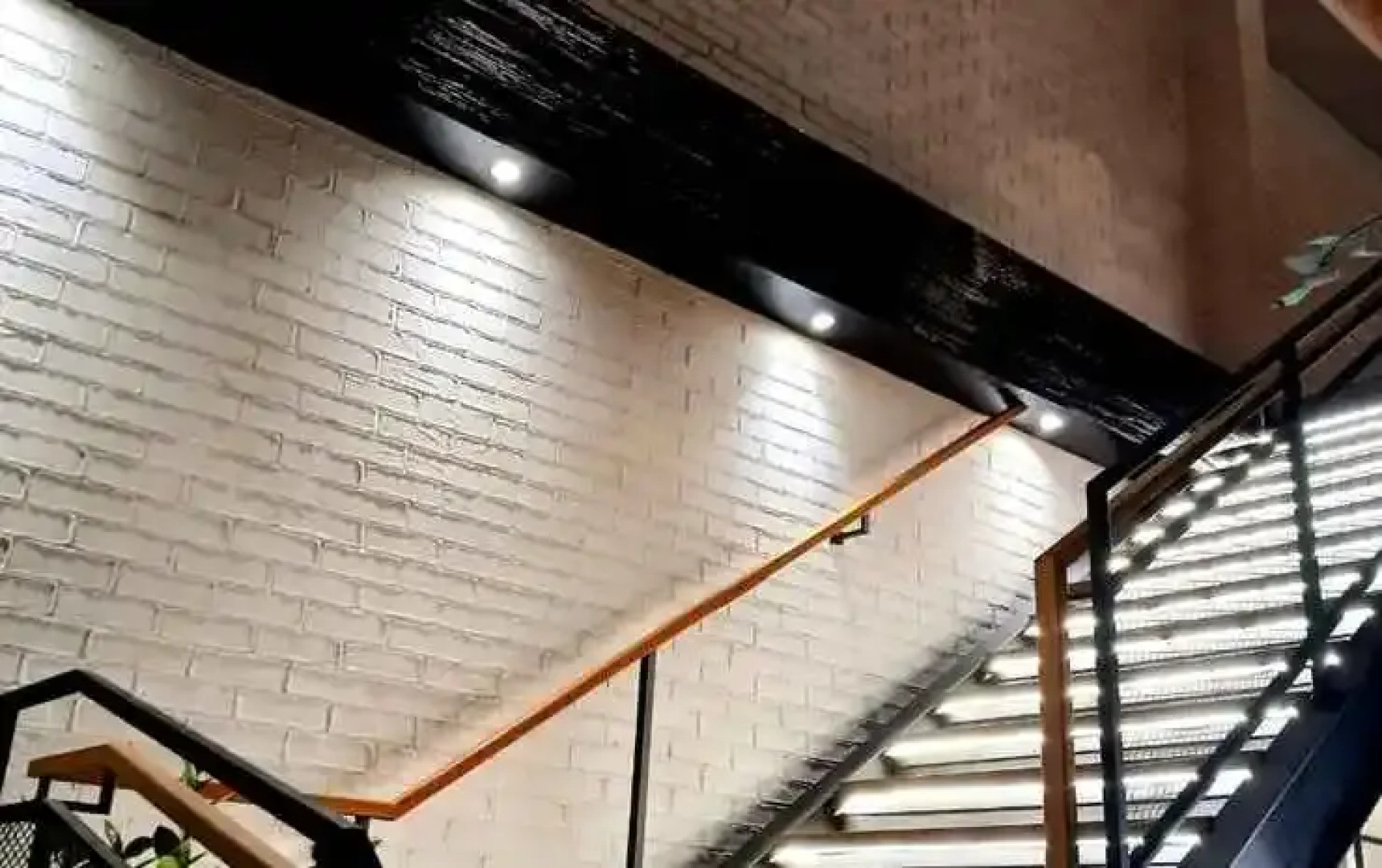 Nunia Tamansari Hotel