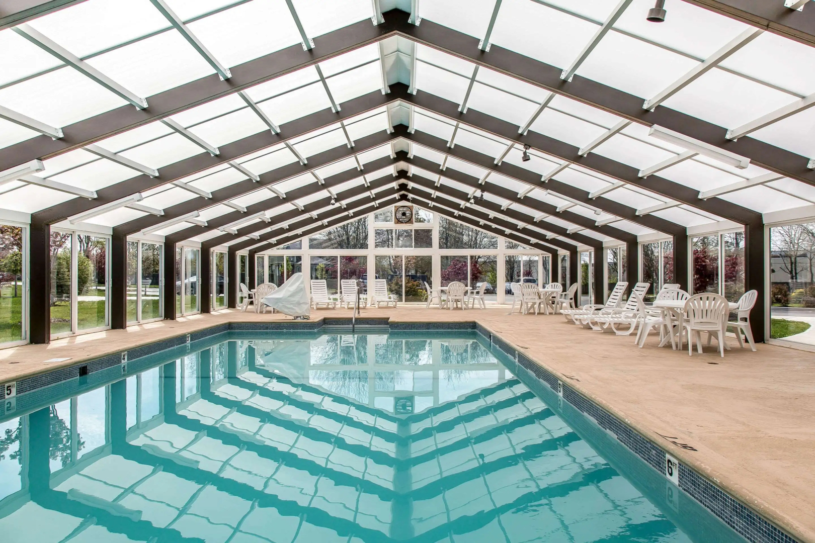 Quality Inn & Suites Middletown - Newport