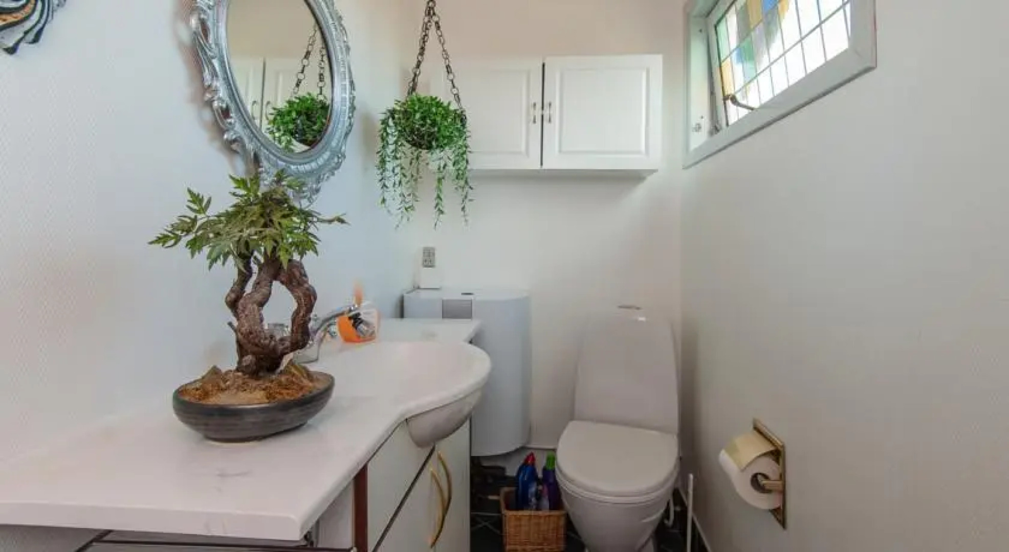 Iris 2 Holiday House