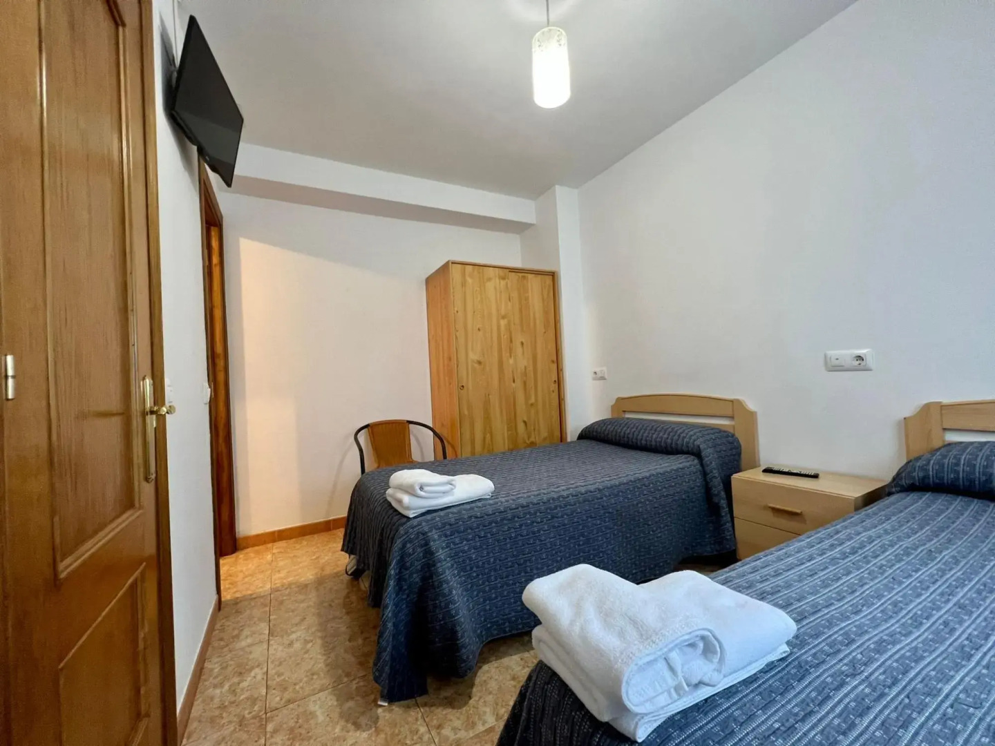 Preciosa casa con,Wifi, BBQ y terraza en Cadavedo