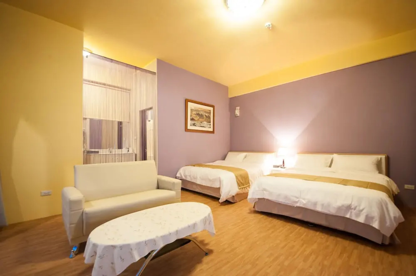 Barefoot And Breakfast