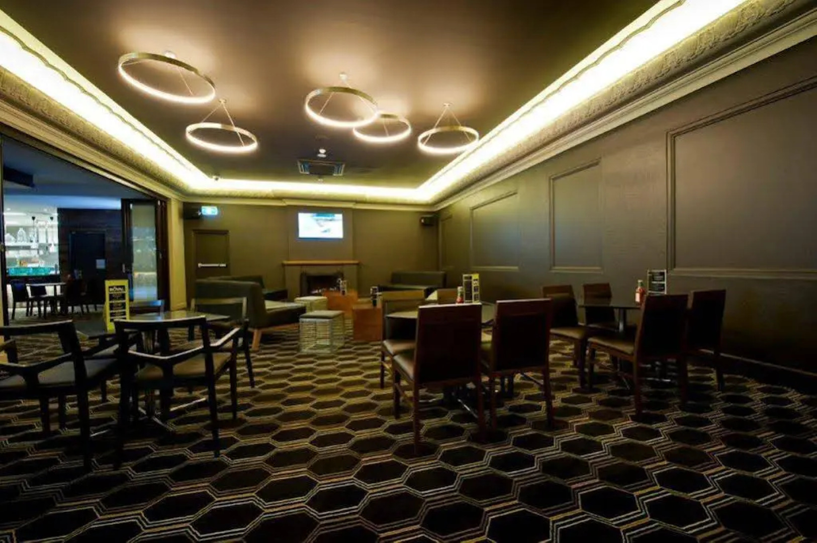 Royal Hotel Queanbeyan