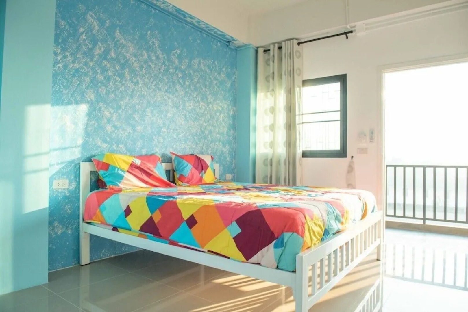 Samutsakorn Apartment